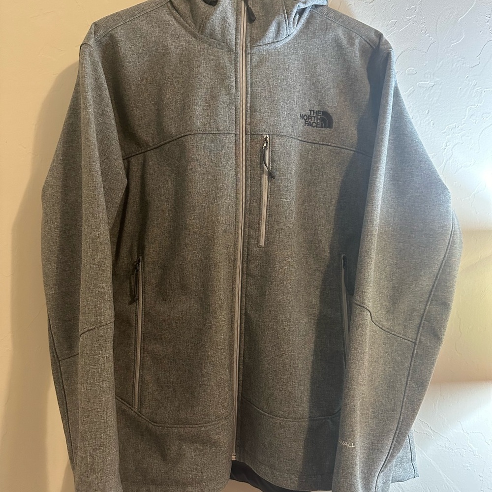 Men’s XL Hooded North Face Jacket